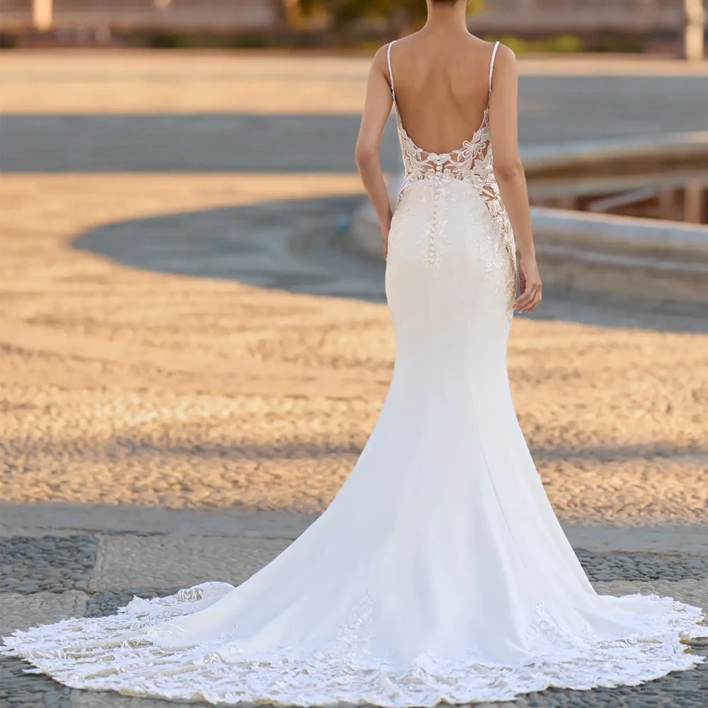 Sexy Mermaid Wedding Dress 2026 Spaghetti Strap V Neck Backless Applique Lace Satin Bridal Bride Gown Boho Beach Vestido de Novia