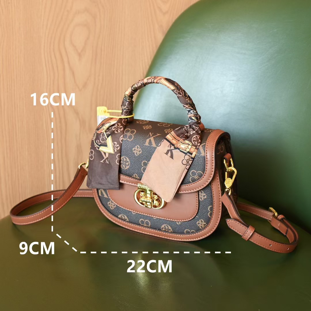Designer Arbor 2025 niche bag women's new fashion trendy versatile old flower handbag shoulder messenger bag