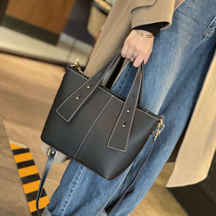 designer bag Luxury bag Genuine Leather Women's Handbag Tote Large Capacity 2025 New High-end Niche Mom Style Shoulder Crossbody Bag