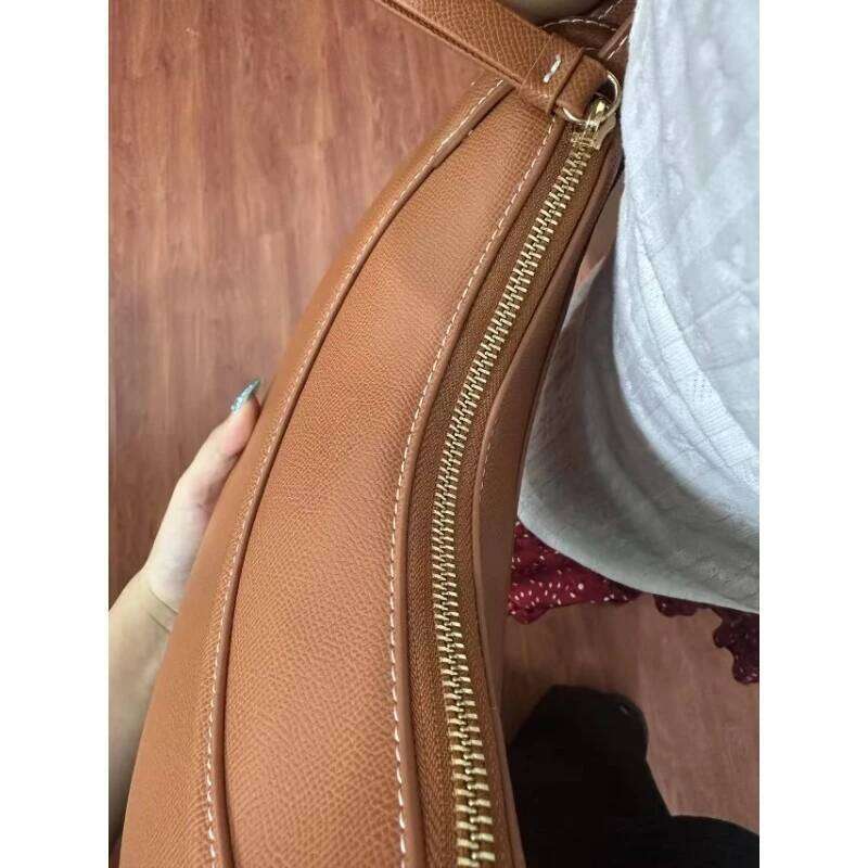 Mode Femmes Croissant De Lune Premium Sense Wild Une paule Portable Commuter Sac Bandoulire