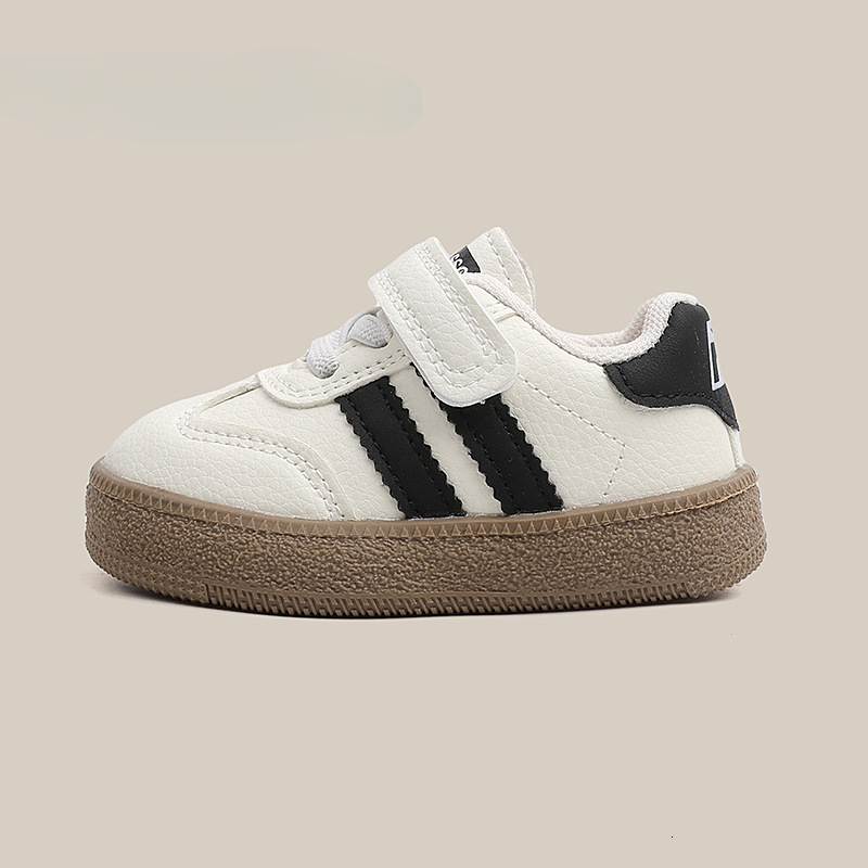 New autumn baby sports shoes for young children, boys and girls, breathable and anti slip walking shoes for infants, casual training shoes for childre