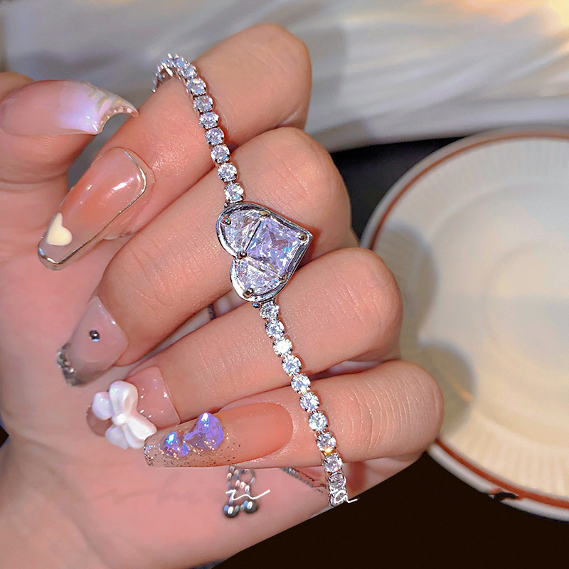 Silver - Toned Heart - Shaped Crystal Bracelet With Dainty Zircon Chain Delicate Daily & Romantic Jewelry Gift For Her High - Quality And Sparkling Ac