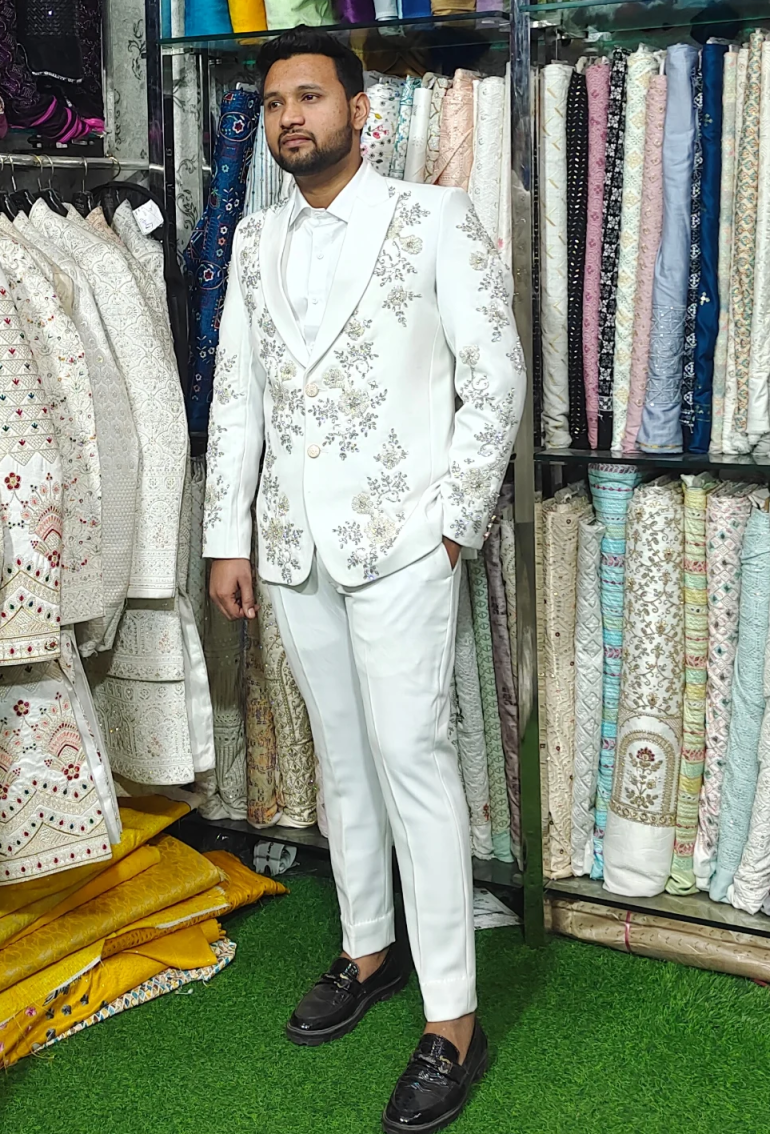 Luxury Crystals Beaded Men Suit 2 Pieces Jacket Pants Single Breasted Groom Wedding Tuxedos Party Prom Special Occasions Customized