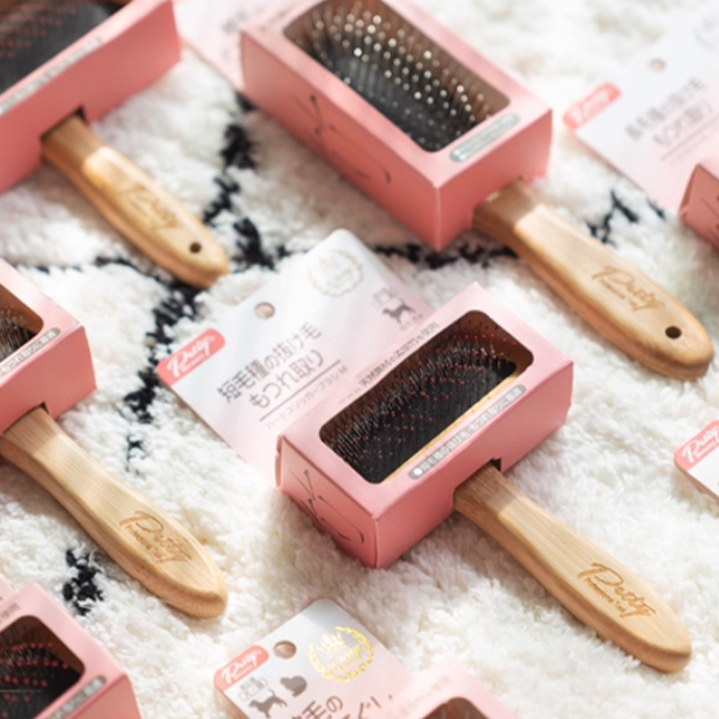 There is always a cat grooming brush suitable for you a cat hair cleaner a floating hair needle comb and a Petty bamboo and wood cat comb