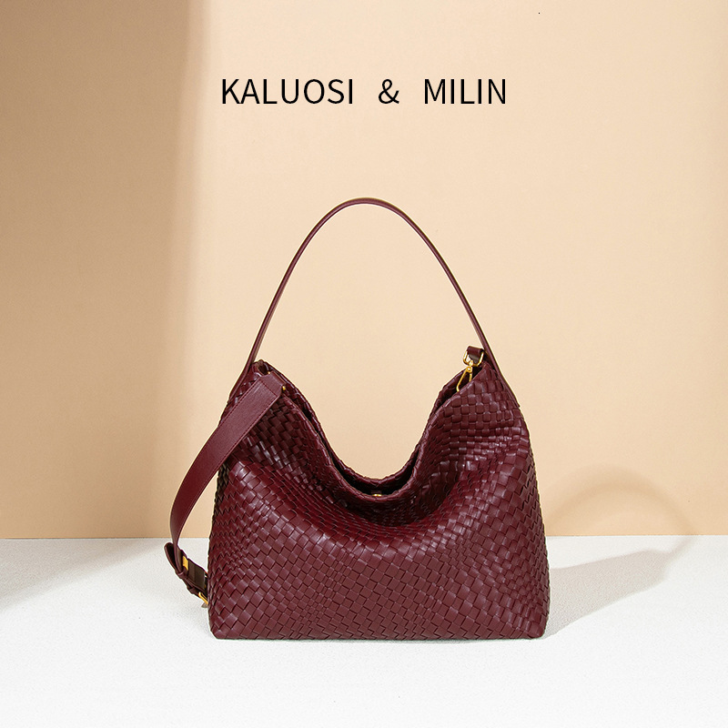 New Women's Woven Large Capacity Shoulder Bucket Multi-use Dumpling Fashion Versatile Tote Bag