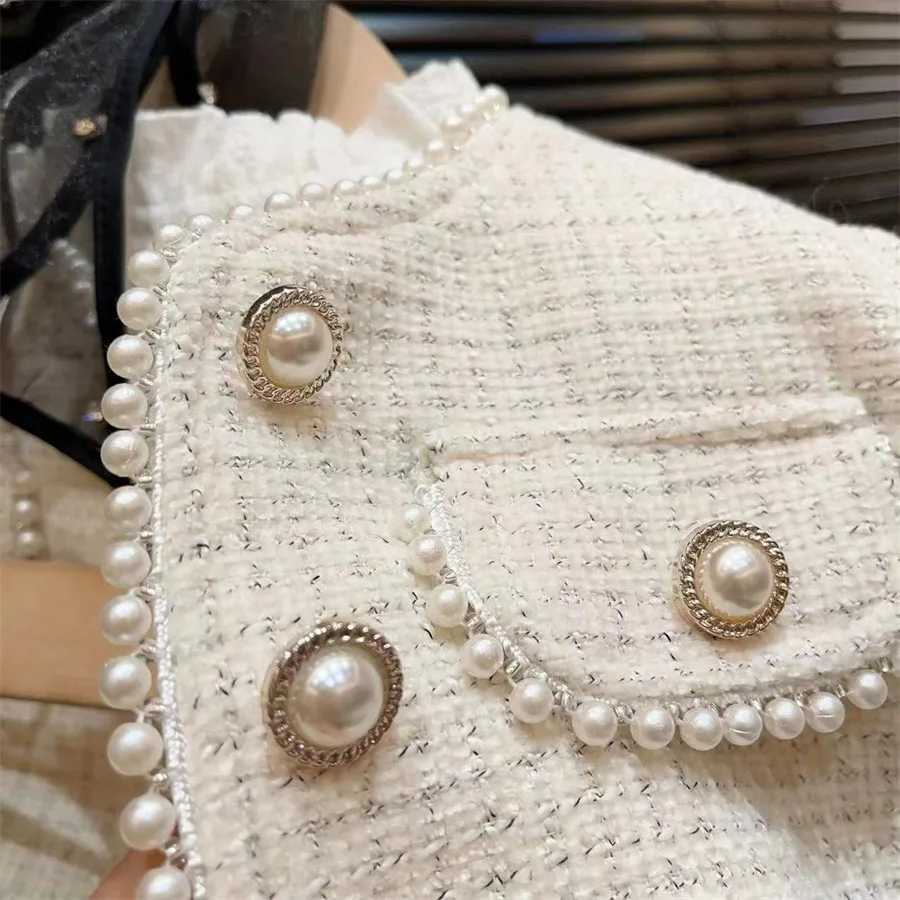 Girls Suit Spring and Autumn Korean Fashion Solid Color Pearl Button Childrens Coat Skirt Two Piece Set L250926Q8UY