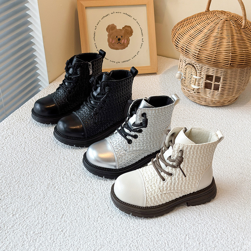 Autumn and winter new children's shoes, girls' fashion trend, Martin boots, boys' single boots, girls' baby boots, soft soled shor