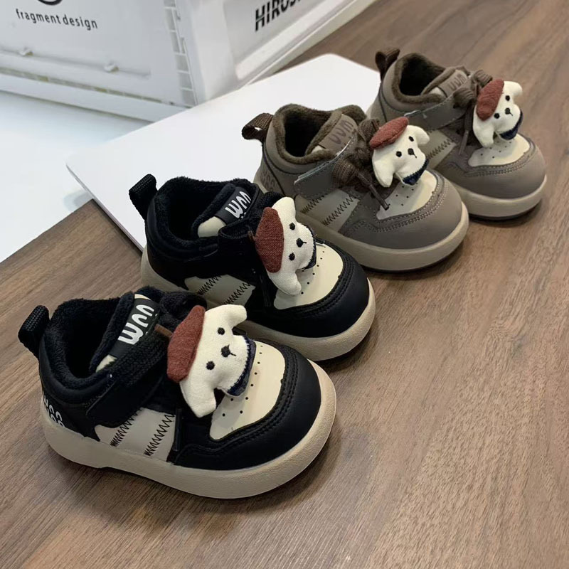 New Children's Wool Lined Sneakers Cute Cartoon Puppy Girls' Sneakers Winter Versatile Trendy Men's Shoes Designer Shoes