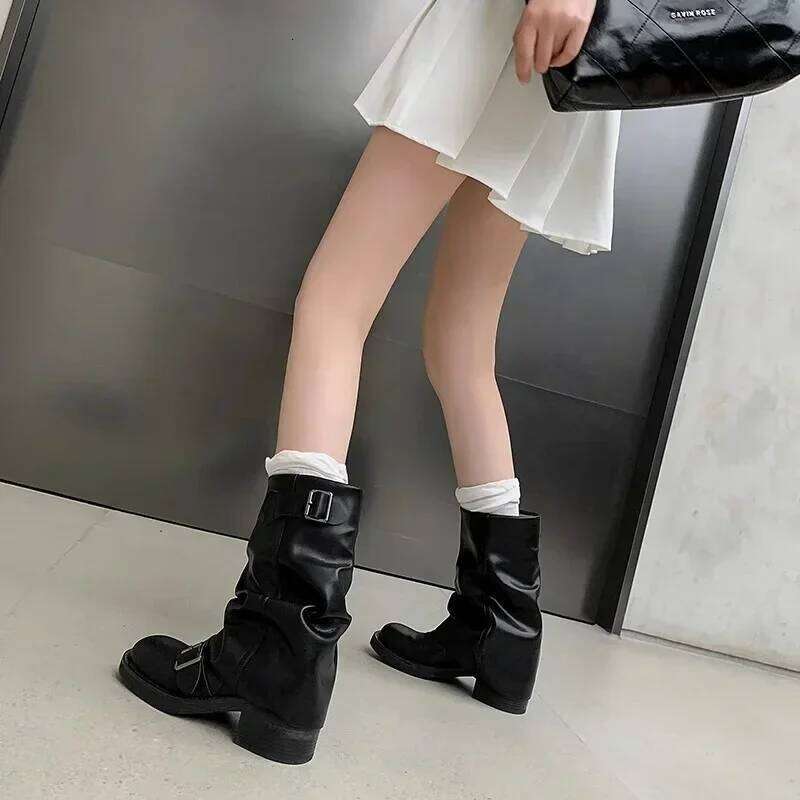 Pleated Buckle Knight for Women Autumn Brown PU Leather Mid Calf Boots Woman Slip-On Thick Heel Riding Botas Mujer 2024