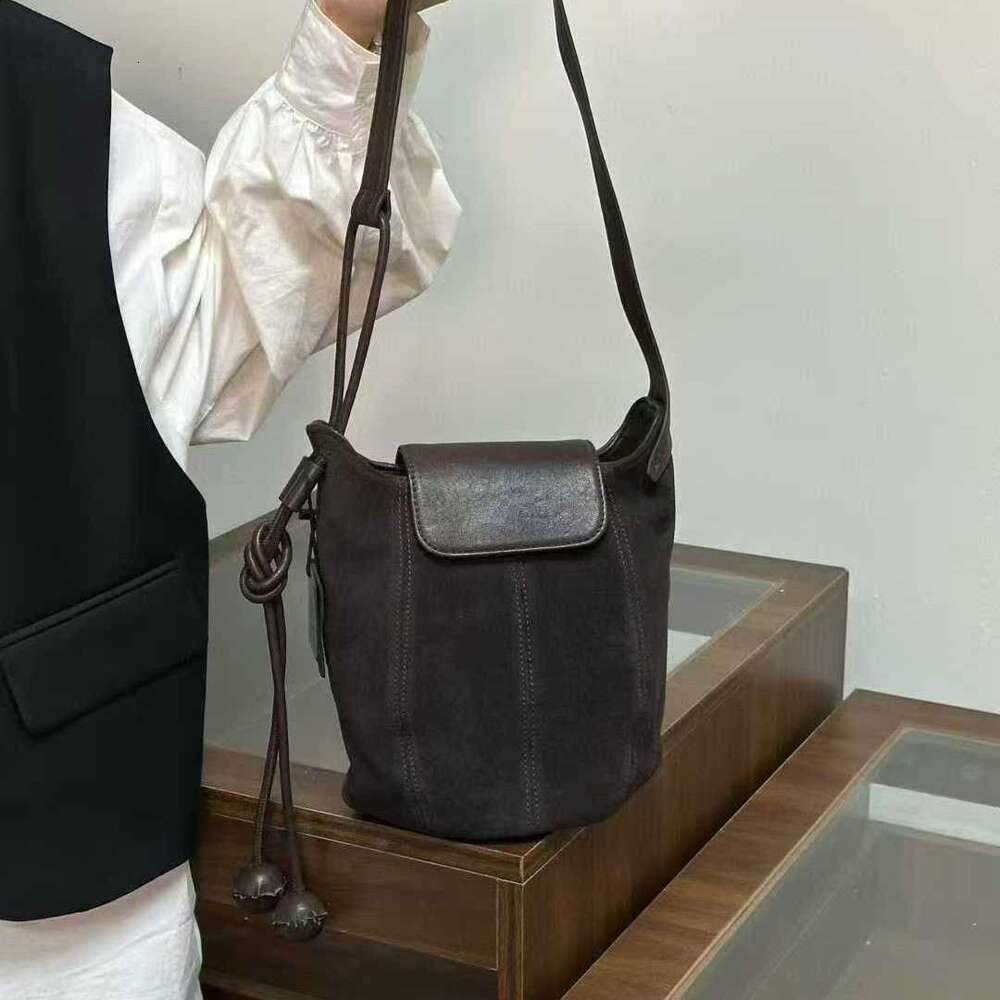 designer bag Luxury bag New Korean INS Style College Niche Design Versatile Bucket Exquisite Single Shoulder Crossbody Bag