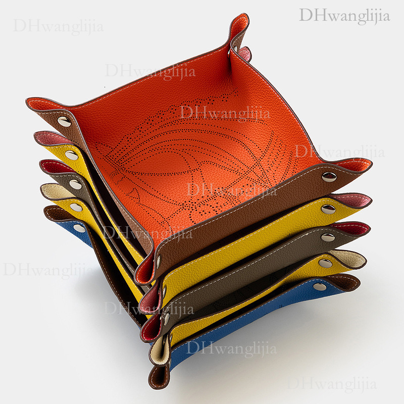 DH Luggage Accessories Live Horse Head Hollow Color Block Light Luxury Necklace Bracelet Jewelry Key Leather Storage Tray