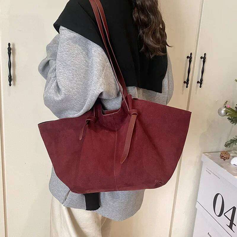 Women's Matte Wing Bag - Fall Winter Shoulder Bag, Spacious French Designer Underarm Purse, Minimalist Hobo Tote