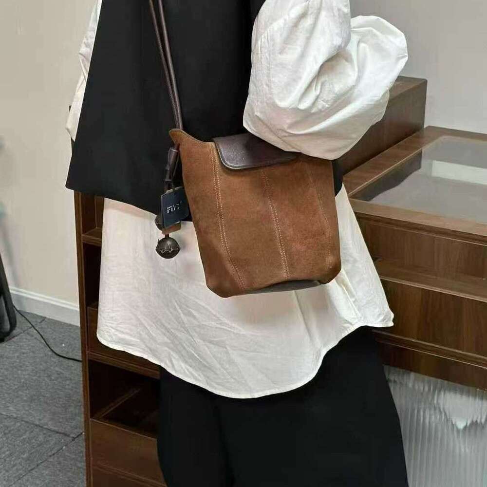 designer bag Luxury bag New Korean INS Style College Niche Design Versatile Bucket Exquisite Single Shoulder Crossbody Bag