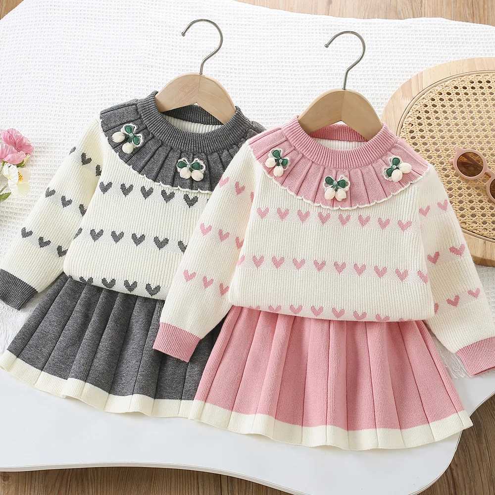 6598 Girls Sweater Suit 2025 Autumn and Winter New Baby Girls Knitted Pullover Skirt Sweet Girls Twopiece Suit L250926XY8X