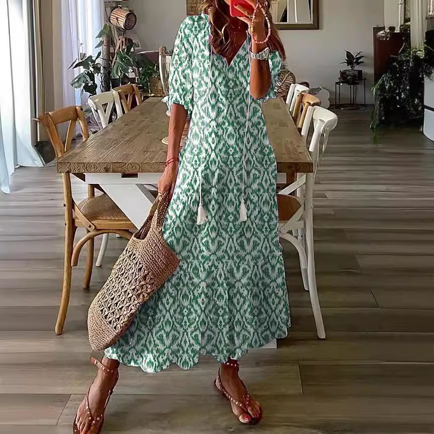 Casual, sweet, loose V-neck printed beard-style mid-length long dress for women with sleeves
