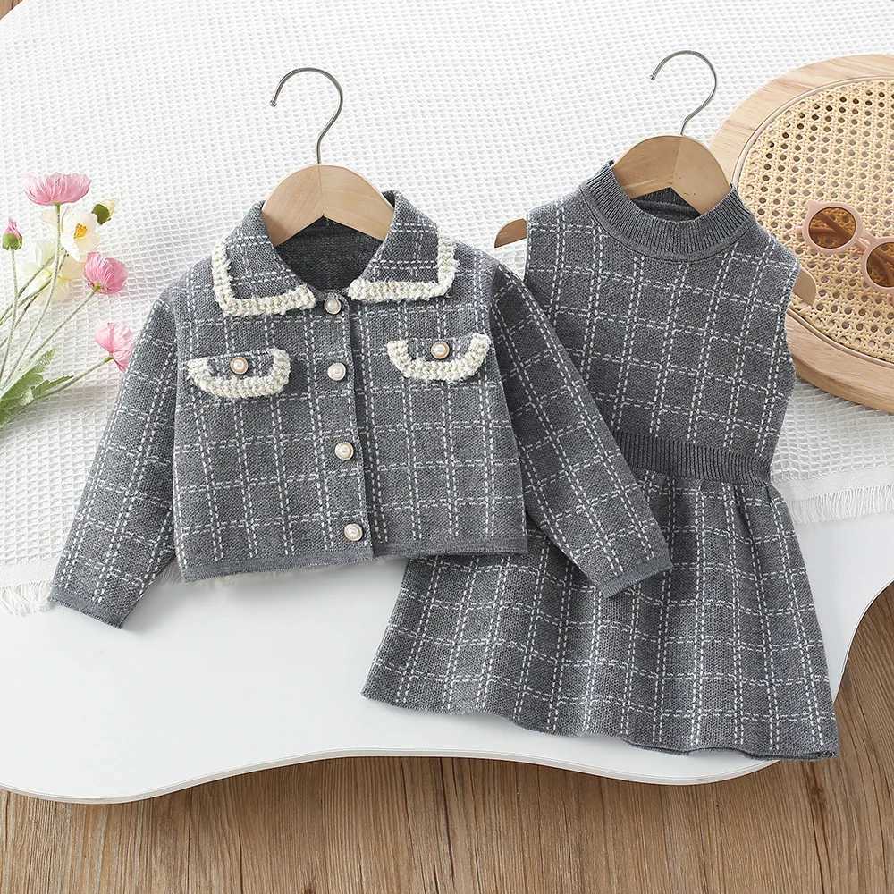 Girls Dresses Clothes Sets Spring Autumn Children Woolen Jersey Sweaters Coats Vest Dress Kids Princess Suit Baby Knitted Outfit L250926I9NB