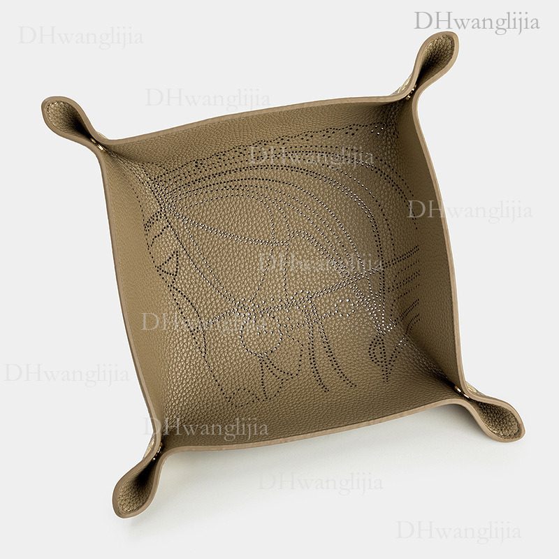 DH Luggage Accessories DH Luggage Accessories Live Horse Head Hollow Texture Light Luxury Necklace Bracelet Jewelry Key Leather Storage Tray