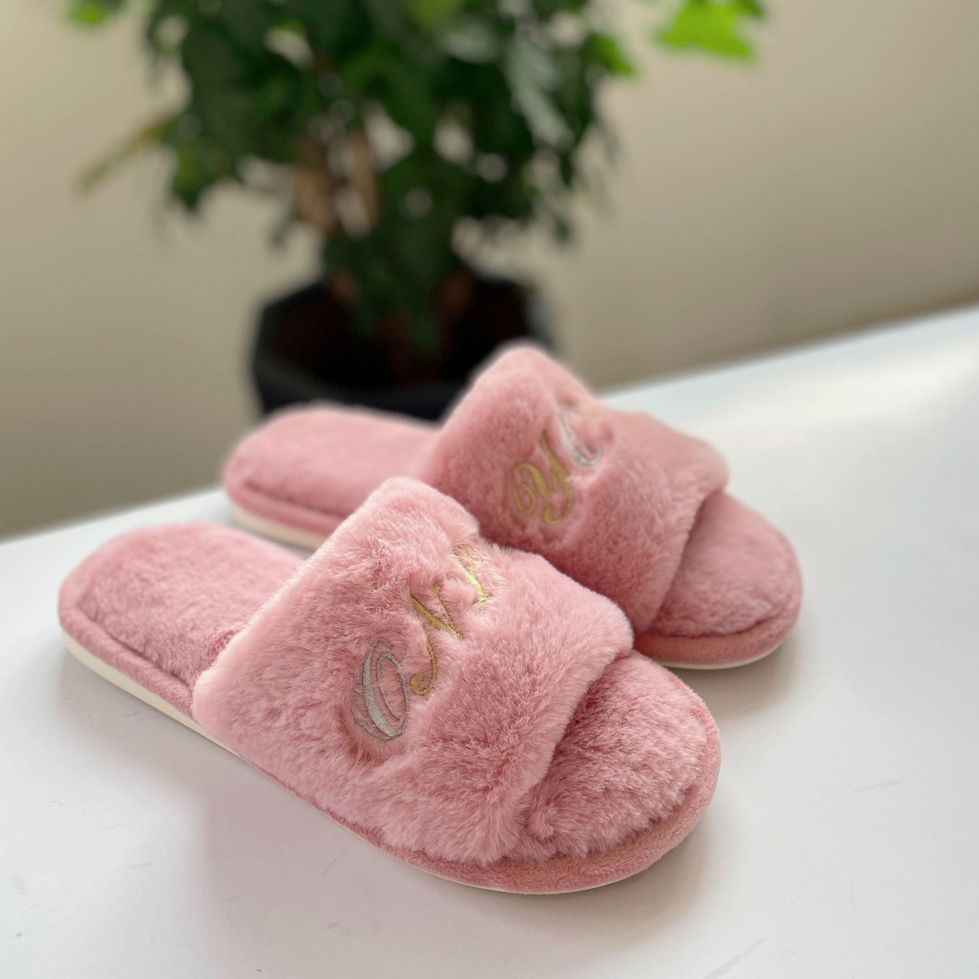 Plush Open-Toe Embroidered Flat Slippers ddmymarket