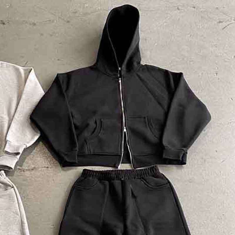 2025 Street Casual Simple Fashion Solid Color Loose Sweatpants Men's Long Pants