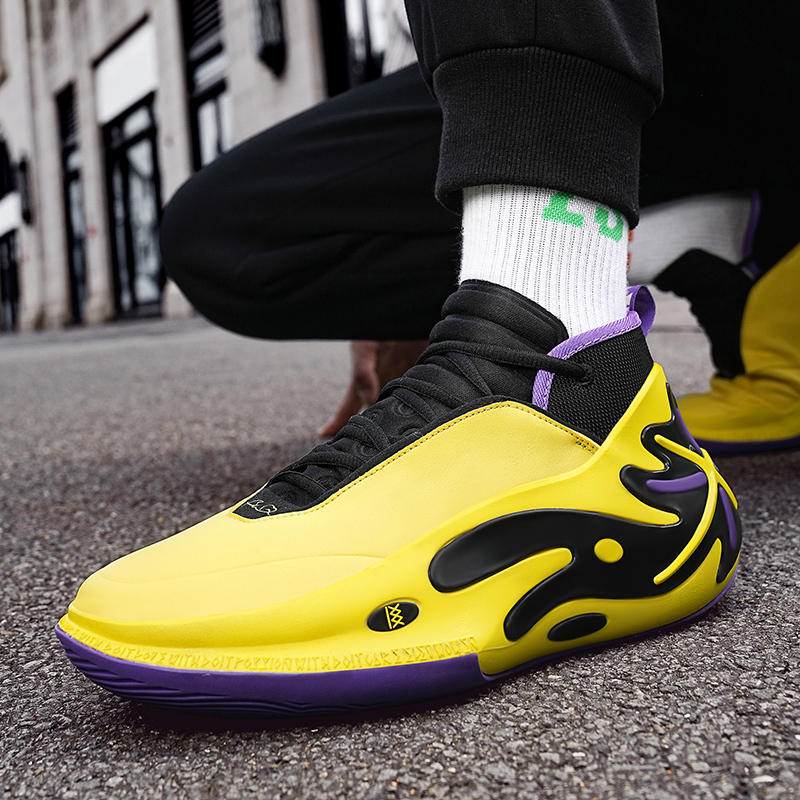 Wade's 11th generation basketball shoes