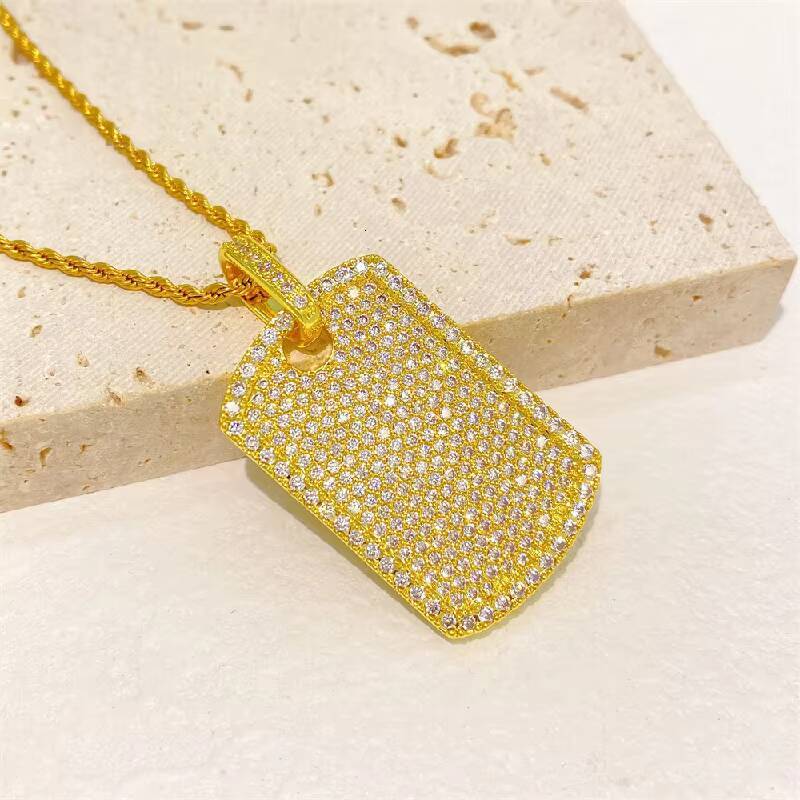 Hot Sale New S925 Silver Inlaid Moissanite square Personalized Pendant
