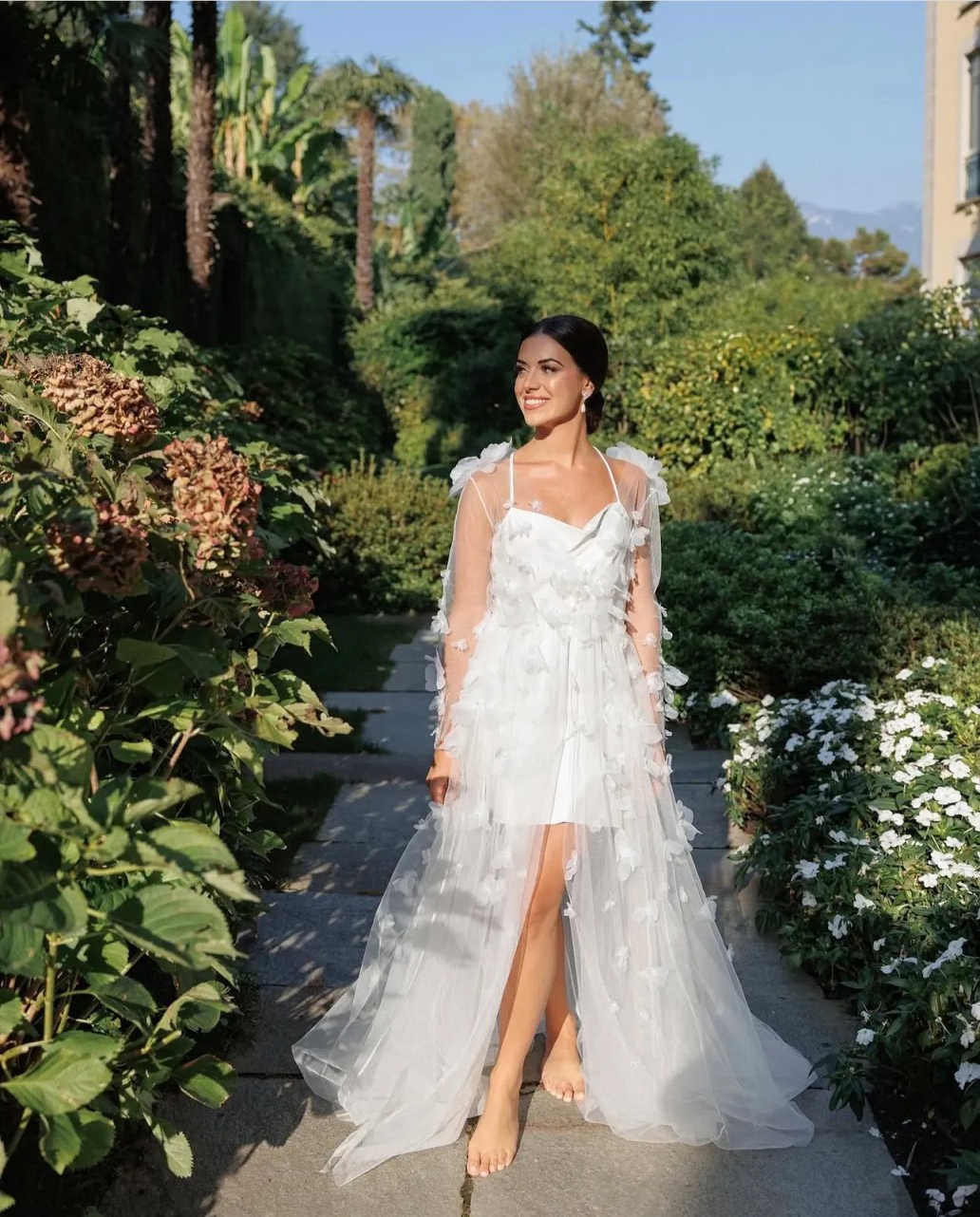 Nice-looking Women Robe Nightgown Bridal Pajamas Long sleeve Appliques Maternity Dressing Shower Gown for Photography Custom Made