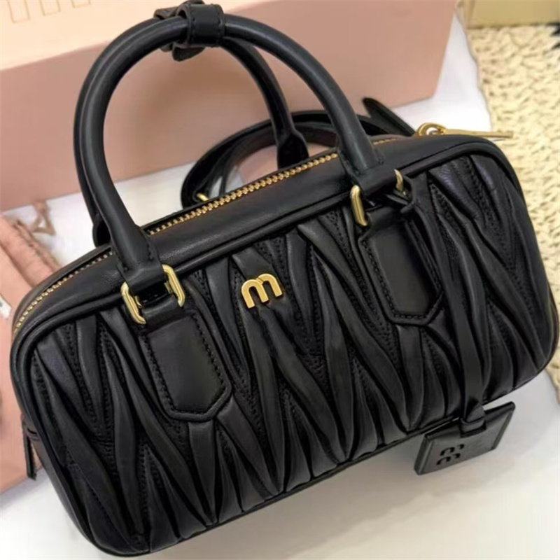 Womens mens Soft Sheepskin Handbag tote bag Luxury Designer bags Arcadie matelasse bowling bag leather crossbody Shoulder Bag Clutch Top quality Evening Bags