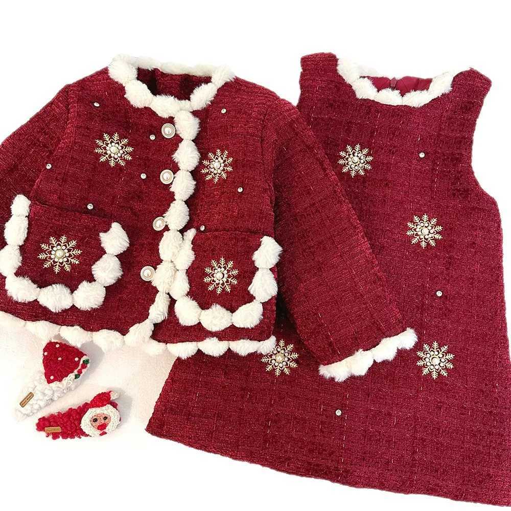 Girls Clothing Sets Winter Kids Girl Sweet Warm Coat and Dress 2pcs Christmas Suit Children Girl Princess Warm Clothes 3 5 8 L250926HDX3