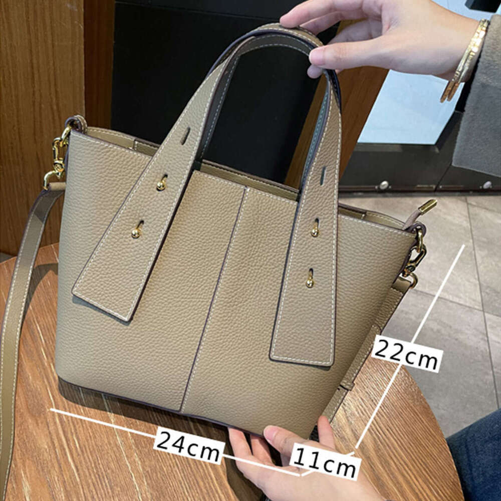 designer bag Luxury bag Genuine Leather Women's Handbag Tote Large Capacity 2025 New High-end Niche Mom Style Shoulder Crossbody Bag