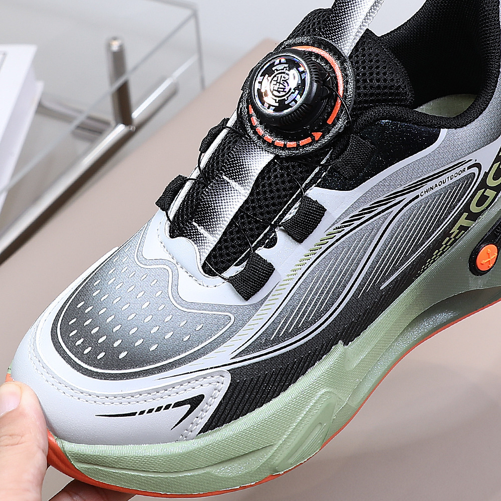 New leather boys' running shoes, fashionable and trendy sports shoes, plus size children's versatile sports shoes, high school dad shoes