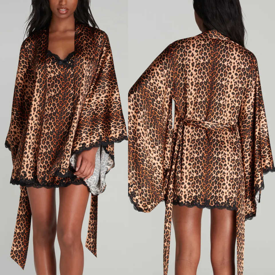 Unique Women Robe Nightgown Evening Party Gowns Long sleeve Special Occasion Gown for Photography Custom Made