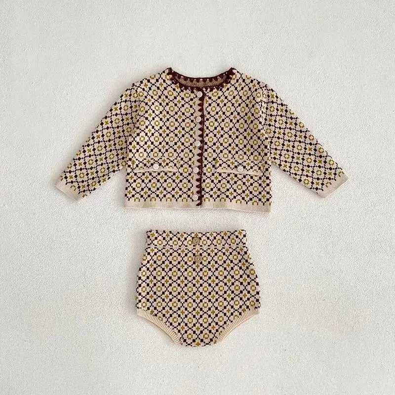 New Autumn Baby Clothes Sweater Set Infant Girls Knit Sweaters Cardigan Jacket Blommer 2 Pcs L250926OGNH