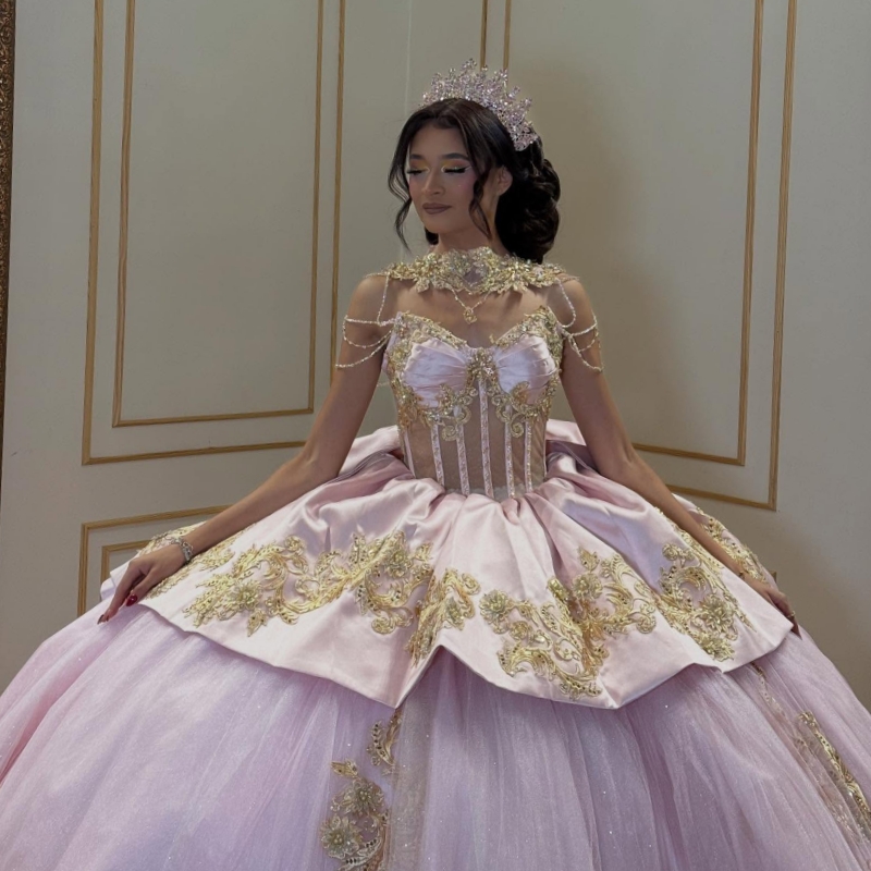 Light Pink Shiny Quinceanera Dresses Off The Shoulder Applique Lace Beading Crystal Bow Corset Tull Party Birthday Sweet 16 Dress Vestidos 15 Anos