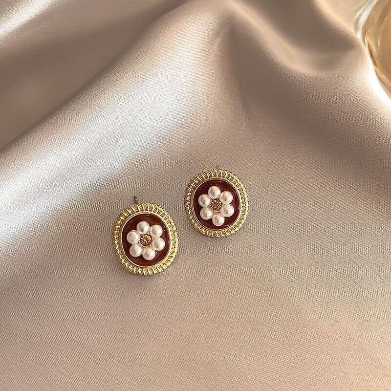 S Sier Needle Earrings Women, Elegant Internet Celebrity Stud Earrings, Small Niche High-end Sense Jewelry for Women