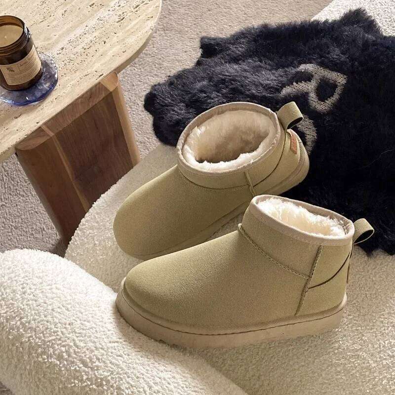 New Women Winter Ultra Mini Designer Australian Platform Leather Warm Ankle Fur Booties Snow Boots