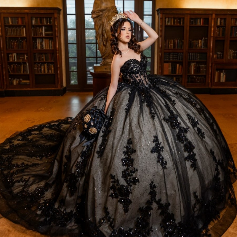 Black Shiny Quinceanera Dresses Off The Shoulder Applique Lace Beads Corset Tull Party Birthday Sweet 16 Dress Vestidos 15 De Anos