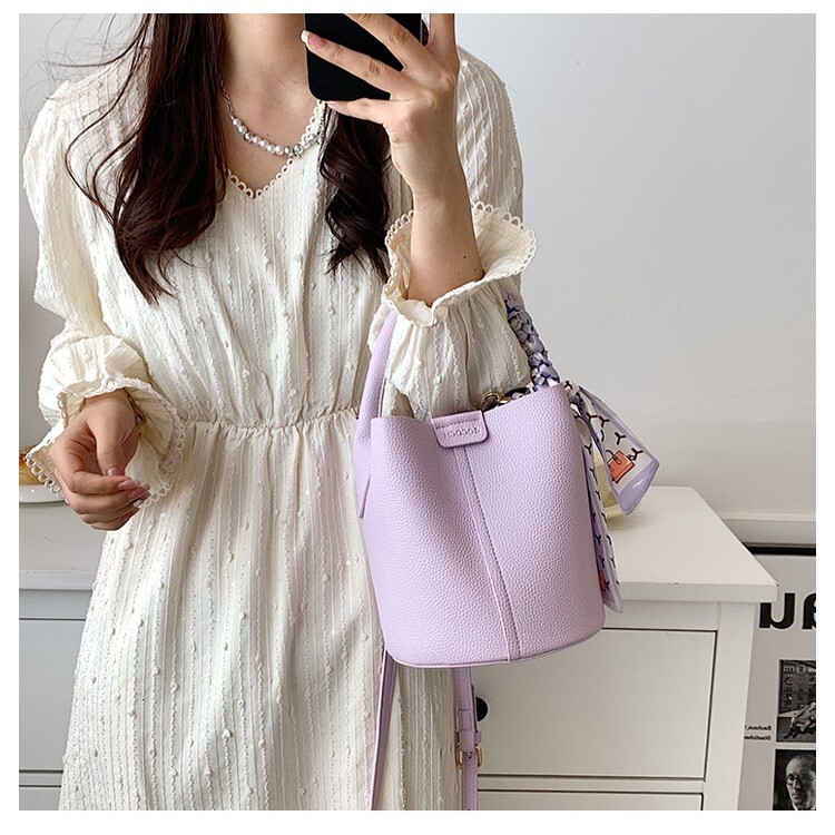 Lychee texture soft leather women's handbag retro trendy style autumn Bag new fashion niche shoulder bag light luxury designer bag