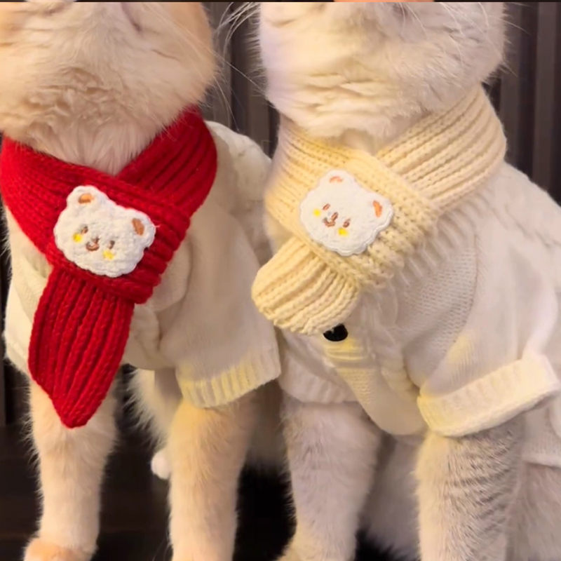 New Year's cat scarf pet dog yarn scarf drool scarf festive Christmas winter warmth cat accessories
