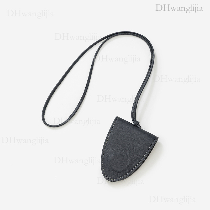 DH Luggage Accessories DH Luggage Accessories New Style Women's Pendant Suitable for Bag Plain Leather Glasses Clip