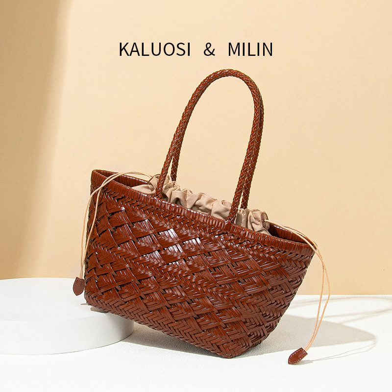 Fully Handwoven Rattan French Korean Style Single Shoulder Crossbody Genuine Leather Vegetable Basket Vacation Handheld Bucket Bag
