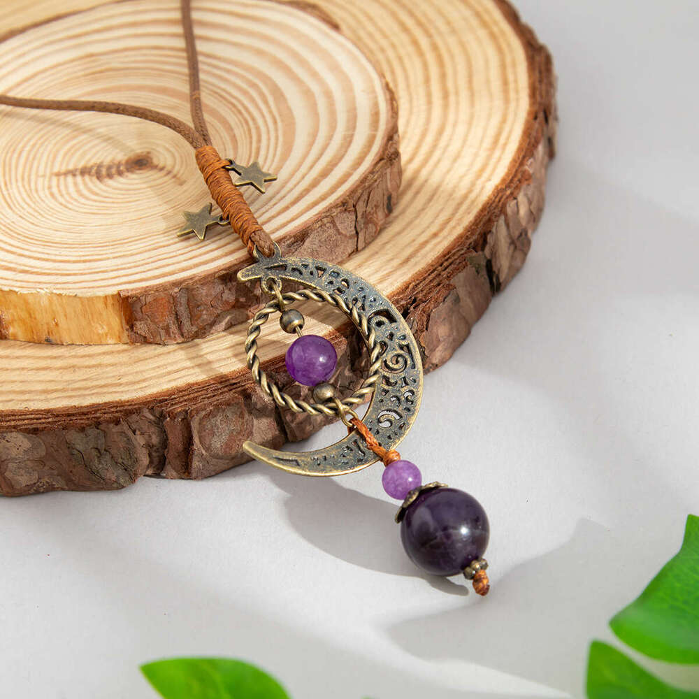 Chalcedony Necklace Jewelry Personality Moon Pendant High-end Design Sense Women's Fashion Chalcedony Necklace