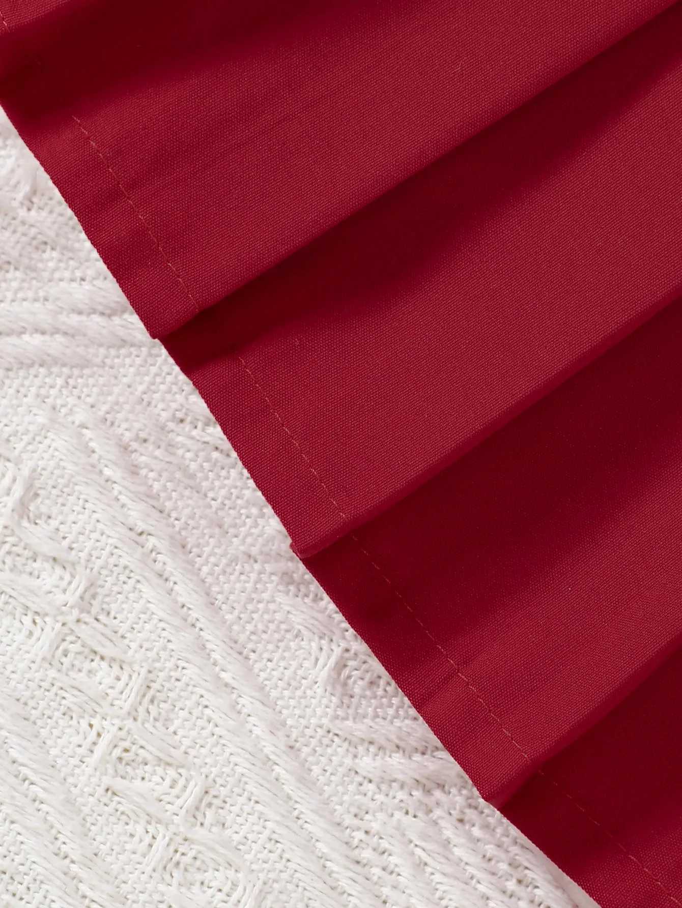 Spring 310y Kids Girls Clothes Heart Printing Tops Pleated Skirt 2pcs Sets Childrens Outdoor Daily Wear Valentines Day Gift L250926U4TQ