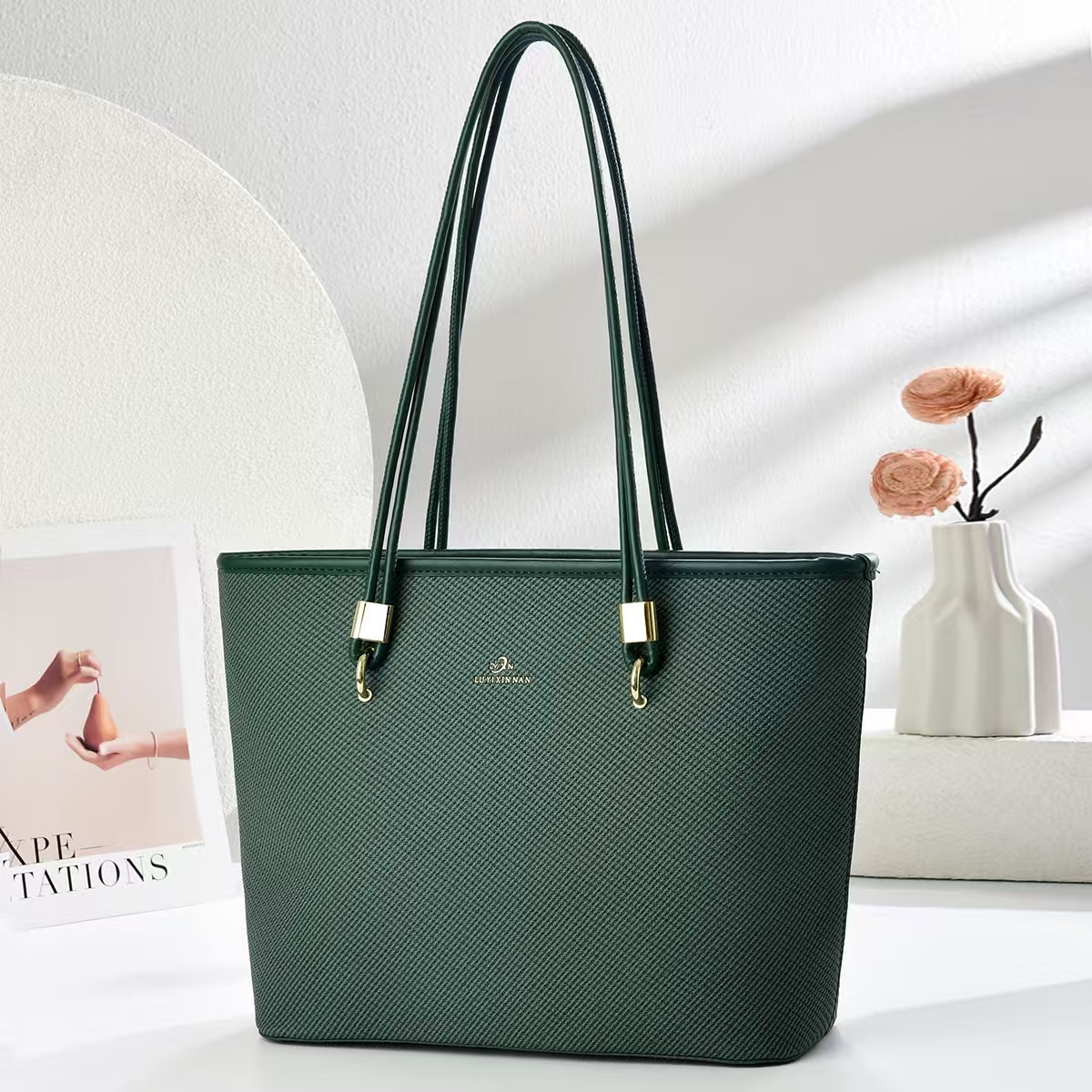 Sophisticated Designer Ladies' Totes with Adjustable Straps for Any Occasion