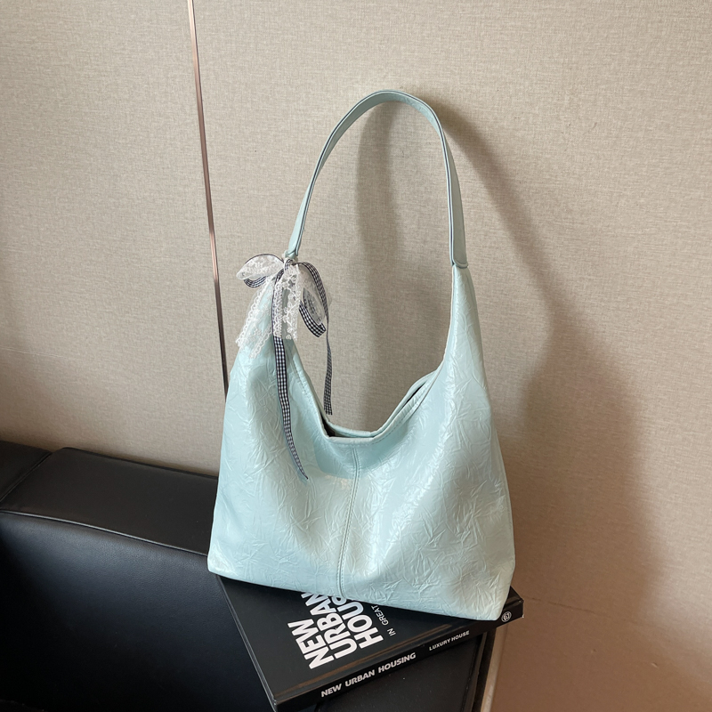 2025 new casual and elegant large capacity shoulder bag, simple and high-end shopping and commuting crossbody bag, student fashionable and lightweight