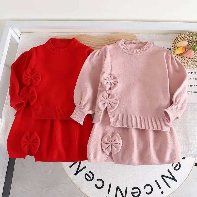 Girls Clothing Set 2piece Long sleeved Sweater Set AutumnWinter SweatshirtSkirt Set Childrens Clothing for the Start of Schoo L250926GVSE