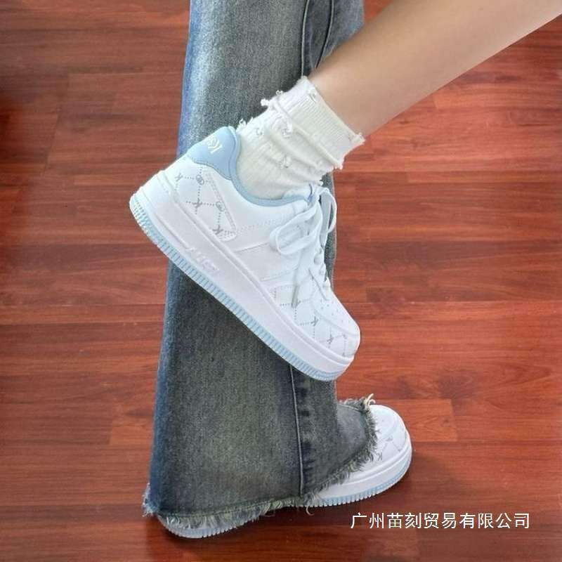 High-Looking Thick-Soled Board Shoes Women's 2025 Autumn New Round Toe Casual Sneakers 31 68