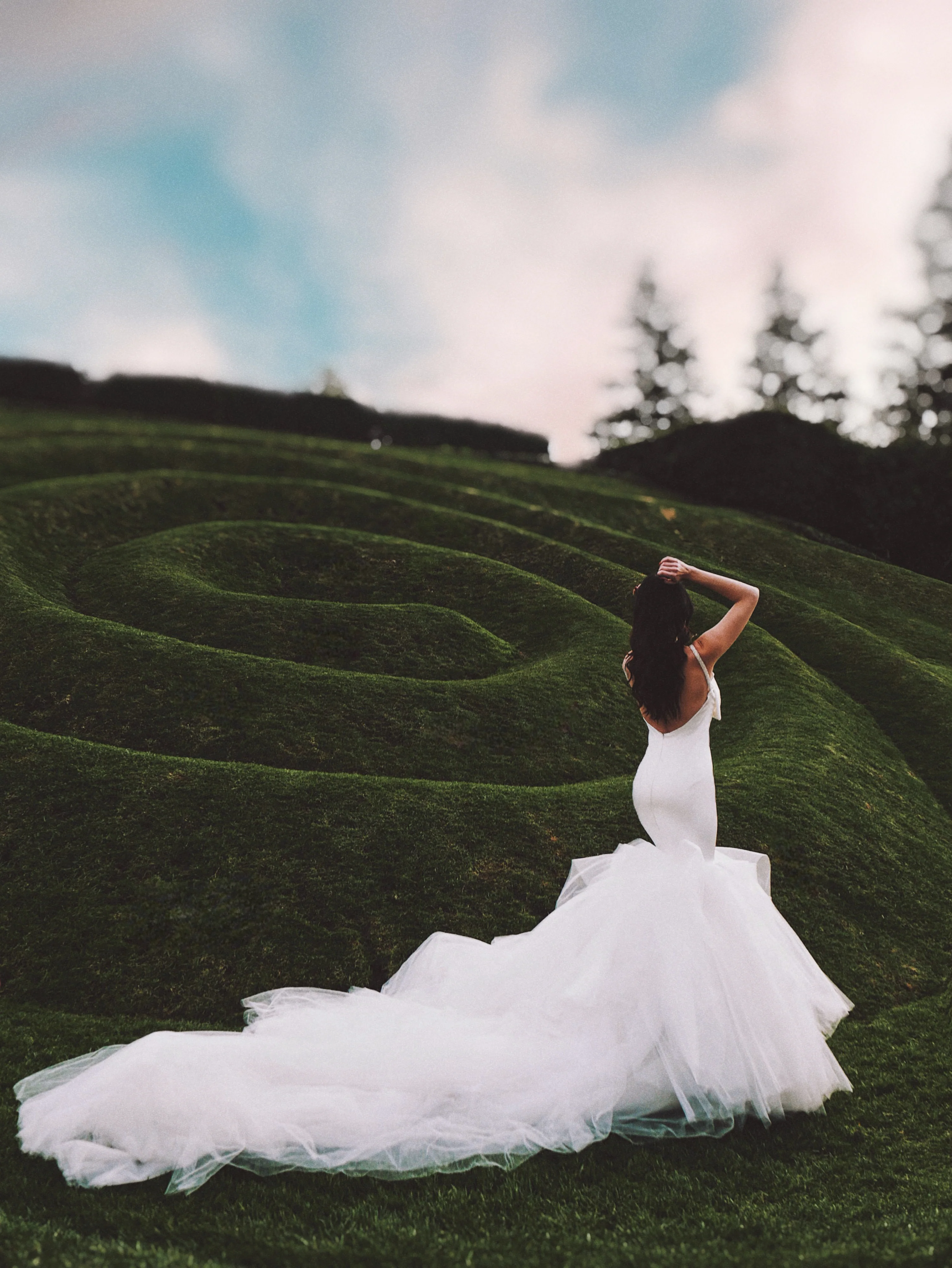 Customized Vintage Mermaid Wedding Dresses for Women Spaghetti Straps Bow Bridal Gown Vestido De Casamento Vestidos De Novia Robe De Soiree