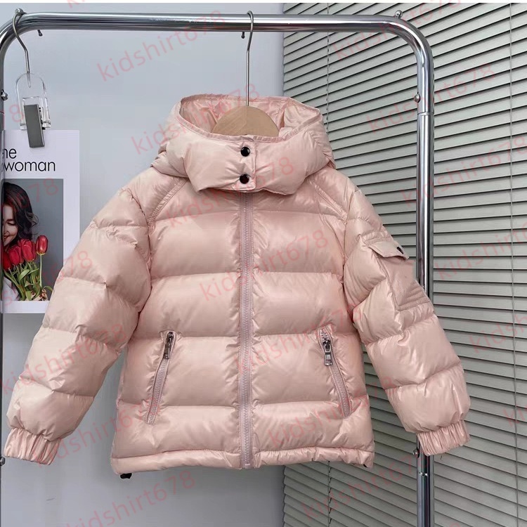 Designer style children's down jacket hooded design baby jacket slim fit embroidered badge girl and boy jacket new dhgate down jacket AA