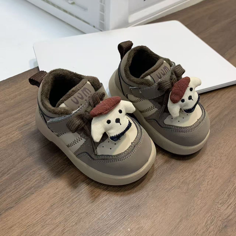 New Children's Wool Lined Sneakers Cute Cartoon Puppy Girls' Sneakers Winter Versatile Trendy Men's Shoes Designer Shoes