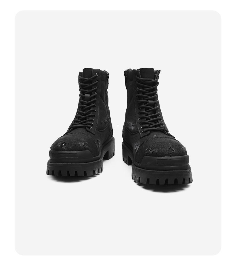 Elegant retro British workwear style men's Martin footwear - durable winter collection